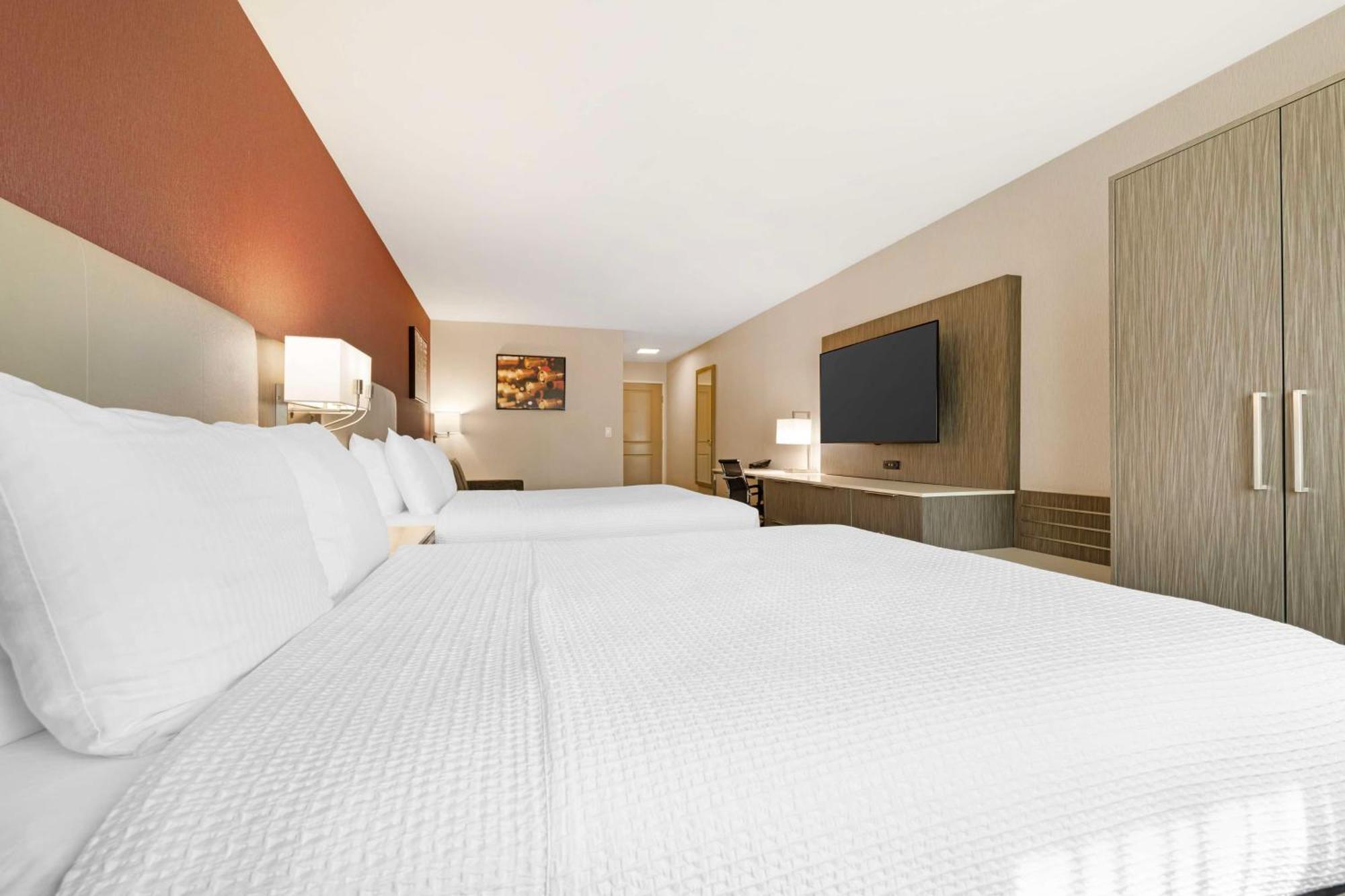 เบสต์ เวสเทิร์น พลัส เทเมคูลา ไวน์ คันทรี โฮเต็ล แอนด์ สวีท Hotel เทเมคิวลา ภายนอก รูปภาพ
