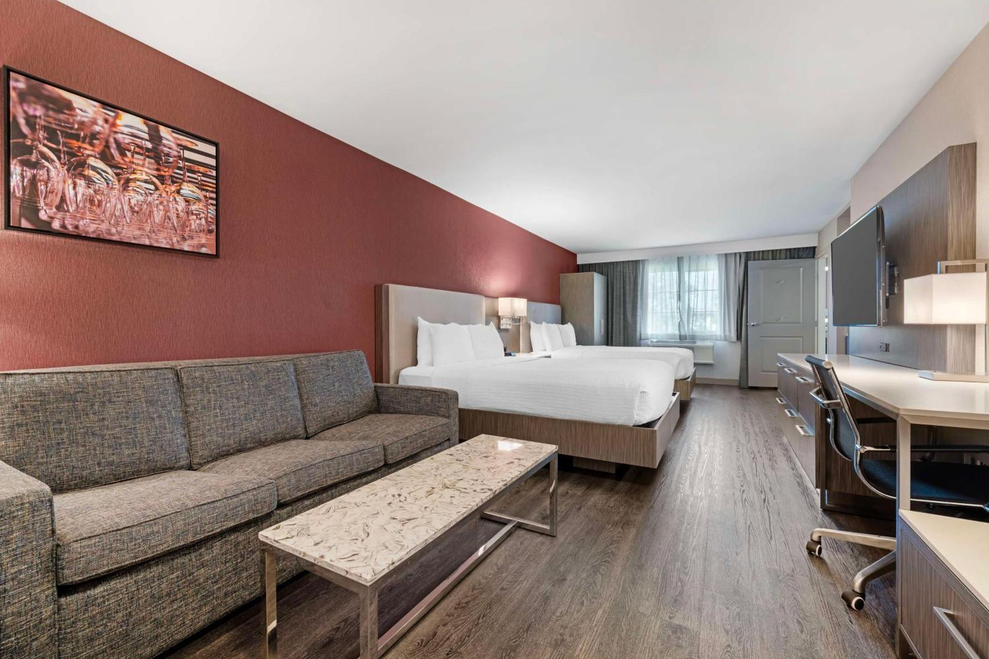 เบสต์ เวสเทิร์น พลัส เทเมคูลา ไวน์ คันทรี โฮเต็ล แอนด์ สวีท Hotel เทเมคิวลา ภายนอก รูปภาพ